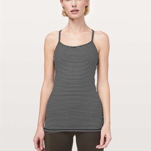 LULU LEMON‎ Power Y Tank